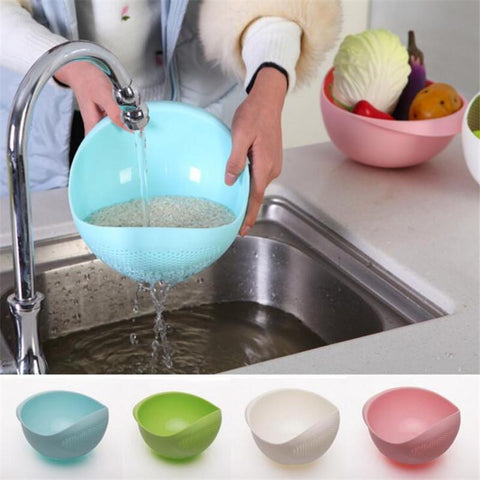 Multi-Functional Bowl with Integrated Colander